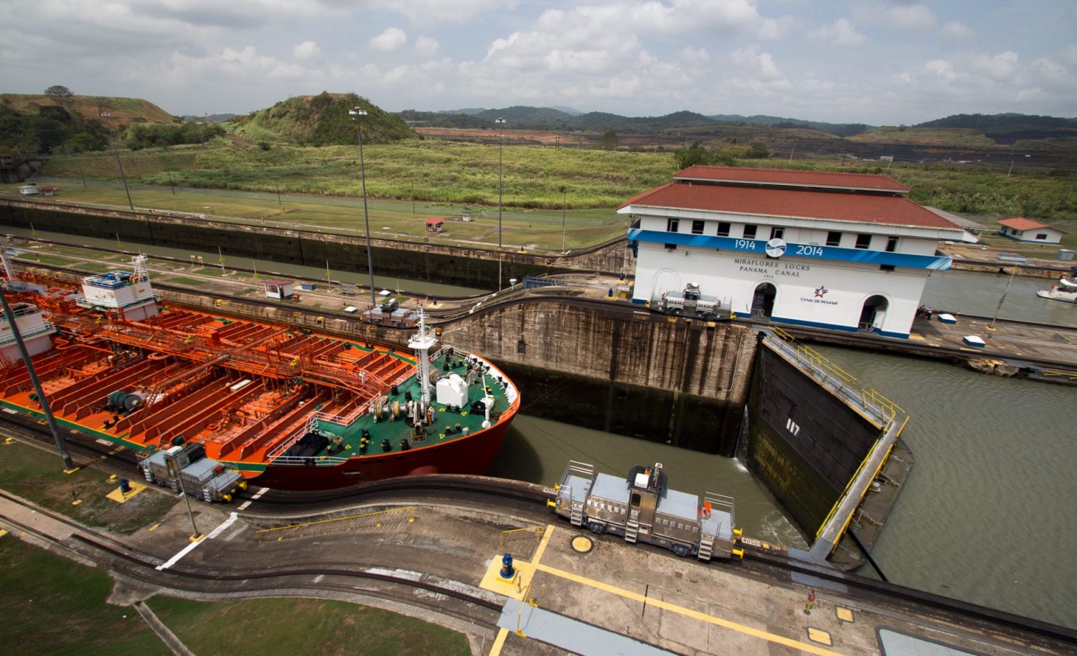 Best Time to Visit Panama Canal and How to Get There | Places Happen